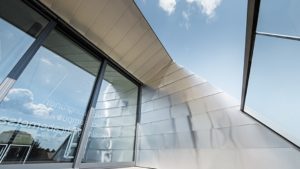 Алюминиевая кровля Система PREFALZ 01 Коричневый P.10 Prefa